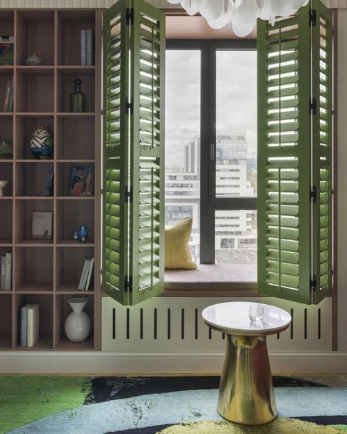 Яркий интерьер квартиры 52, 6 кв. 04