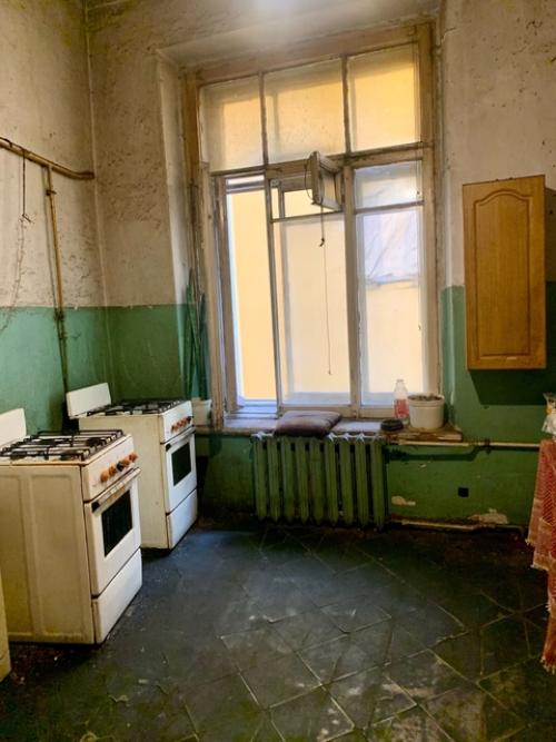 Всегда было интересно увидеть Петербург изнутри, узнать, что скрывается за стенами красивых домов. 02