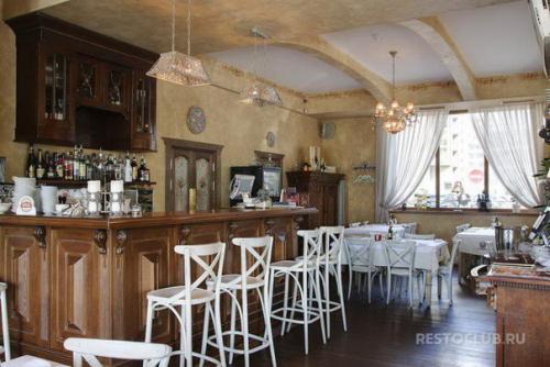 Топ - 5 заведений, где попробовать блюда средиземноморской кухни. 03