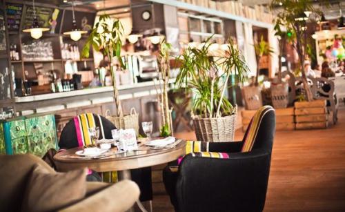 Пять ресторанов с пятничной атмосферой. 01