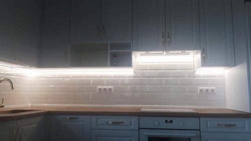 Современная классика.  Елизавета всегда интерьеры в светлых тонах любила. 04