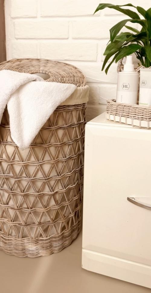 Корзина для хранения белья в ванной комнате, пледов и подушек в спальне, а может игрушек в детской. 02