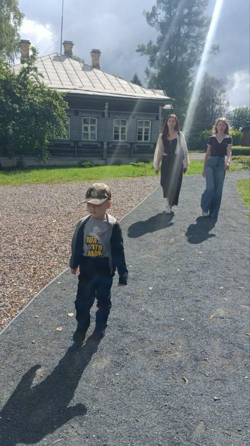 Суворова люблю почти как родного, как Пушкина, например. 08