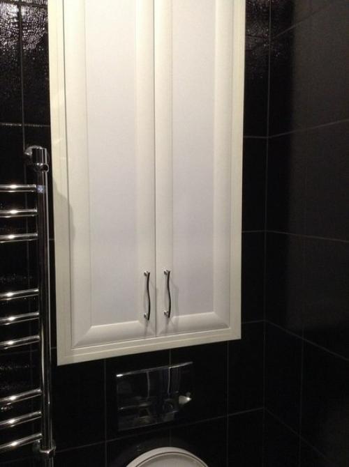 Сантехнический шкаф в туалете. 01