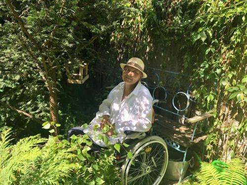 Жена пахома умерла от рака. 01