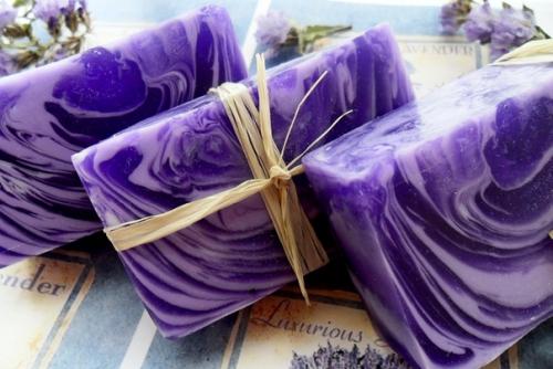 Мыло ручной работы - оригинальное изделие, которое можно сделать самостоятельно в домашних условиях. 08