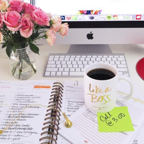 Мы украшаем рабочее место? 01