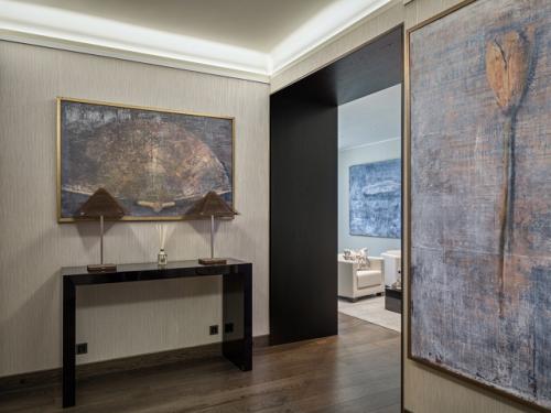 Девелопер VOS'HOD: работы Юрия Купера в Armani/Casa Moscow Residences. 03