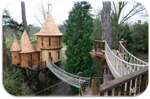 Коллеги!  Представляю вашему вниманию новинку - колоду метафорических ассоциативных карт ДОМ Моей Души. 02