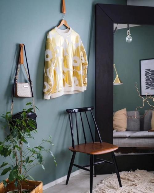 Яркий финский дом с теплой, уютной атмосферой и винтажной ретро - мебелью. 03