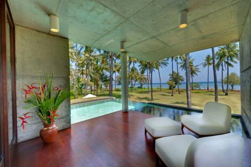 Современная тропическая вилла в Индонезии. 06