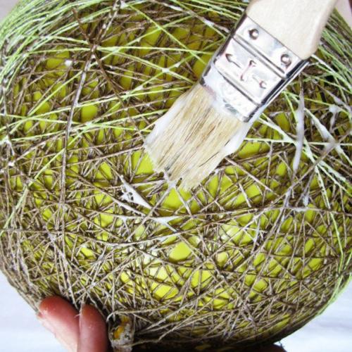 Как сделать абажур из ниток. 05