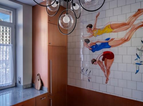 Яркий, атмосферный интерьер небольшой кухни в современном стиле, с элементами ретро. 05