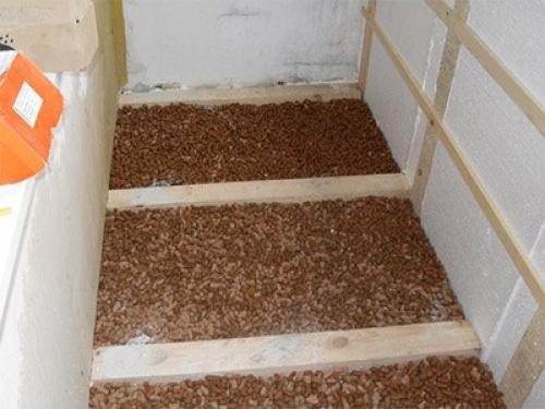 Балкон и лоджия уже давно перестали быть складом забытых вещей. 08