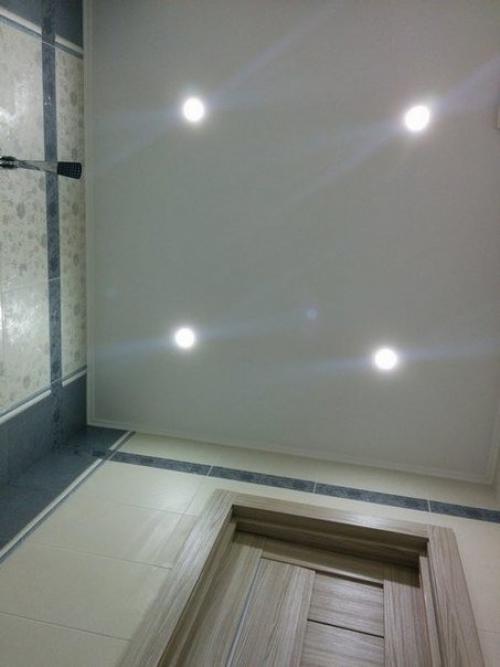 Скромненький ремонтик в ванной. 09