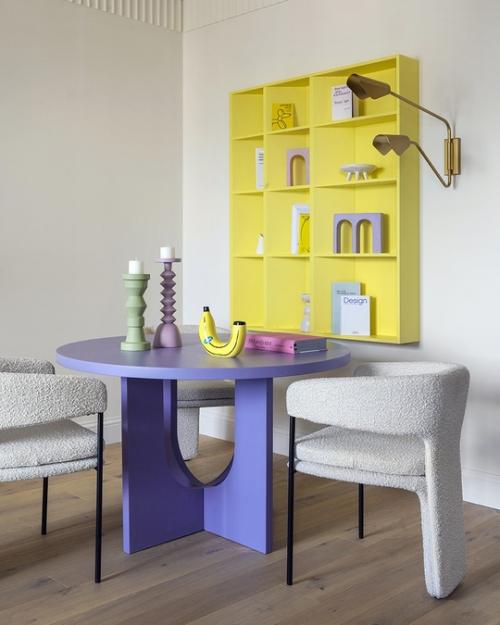 Яркий интерьер квартиры 52, 6 кв. 06