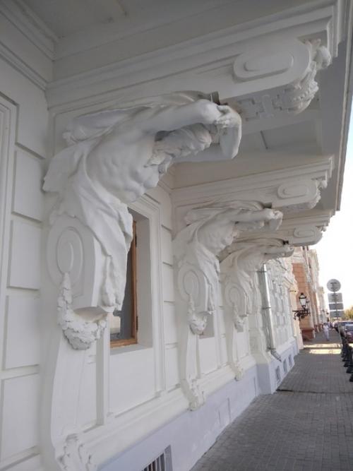 Усадьба Рукавишниковых - самое роскошное здание верхневолжской набережной. 01