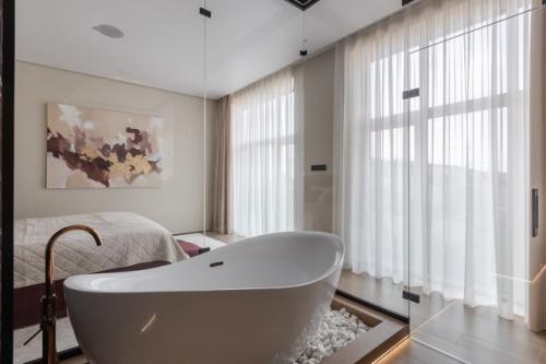 Современный дом Villa Paris с панорамными окнами. 03 Современный дом Villa Paris с панорамными окнами. 03