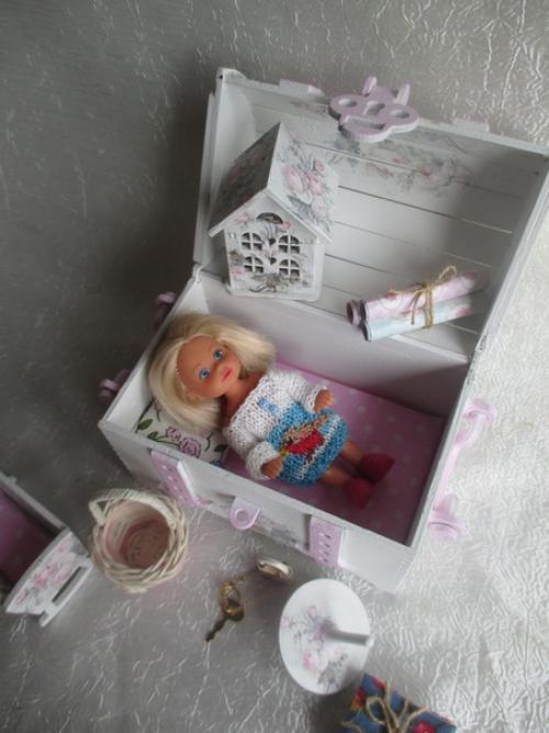 Потянуло к сундуку, в стиле шебби шик. 09