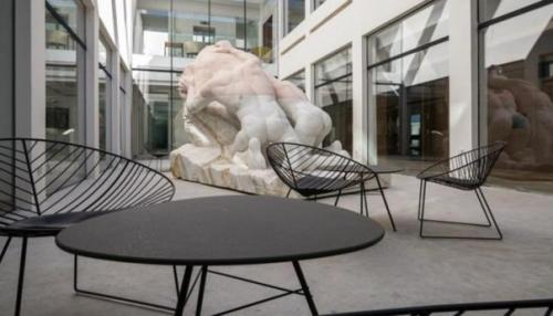 ? 10. Самых необычных отелей израиля? 09