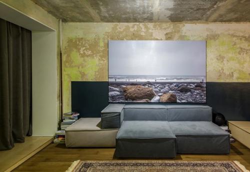 Квартира фотографа.  Эта квартира расположена в старой Хрущёвке в Киеве и принадлежит фотографу. 01