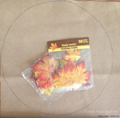 Декоративная салфетка из искусственных осенних листьев. 03