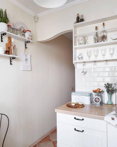 Уютная маленькая кухня, 5, 5 кв. 03