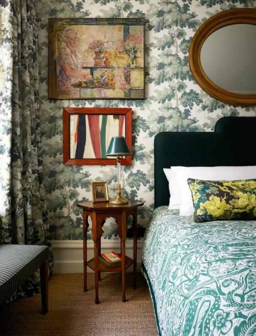 Цветная квартира в Блумсбери отражением богемного духа музейного квартала стала. 05