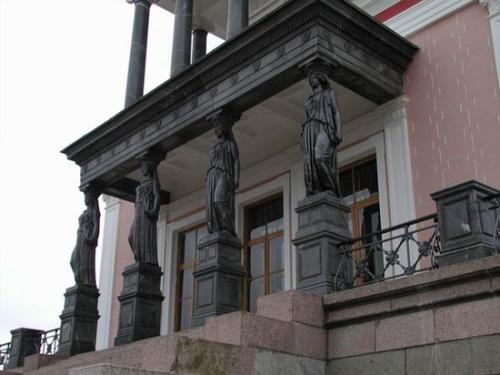 Дворец бельведер в Петергофе. 02