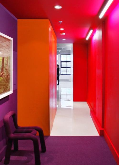 Яркие краски лофта художника в Монреале. 04