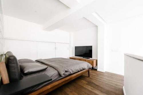 Двухуровневая квартира в Москве от Buro5. 06