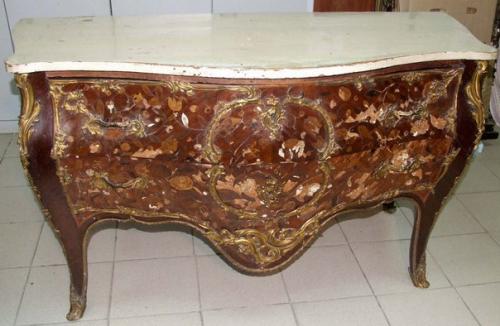 Завершилась реставрация комода наборного дерева из собрания смоленского государственного музея - заповедника. 01