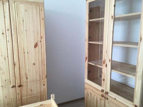 В это невозможно поверить, но в келейном доме начались самые приятные хлопоты. 02