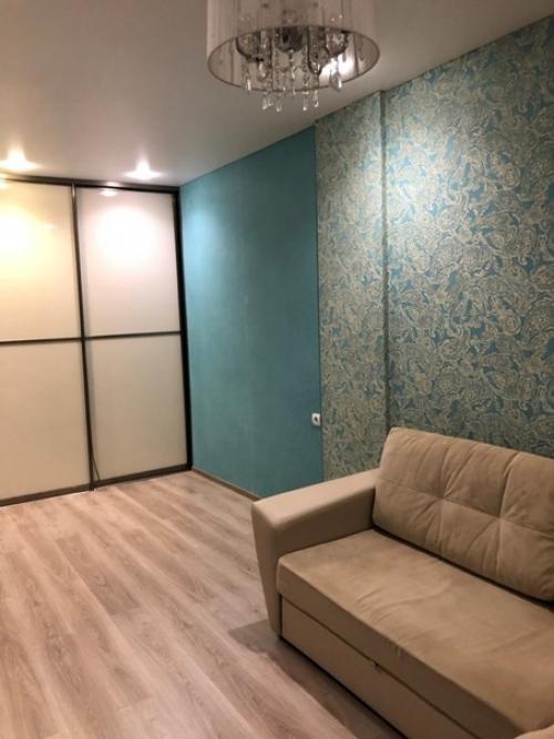 Нaшa нeбoльшaя квартирa после рeмoнта, делали вcё пo свoeму вкycу. 01