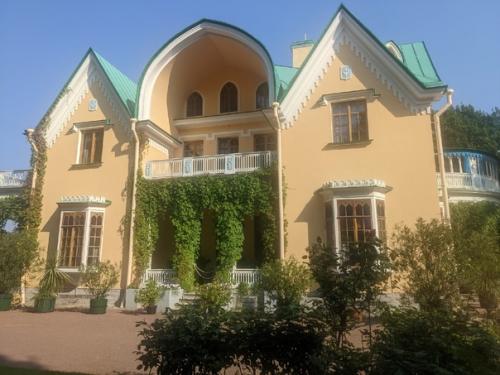 Дворец Коттедж в петергофском парке Александрия как символ семейного счастья. 03 Дворец Коттедж в петергофском парке Александрия как символ семейного счастья. 03