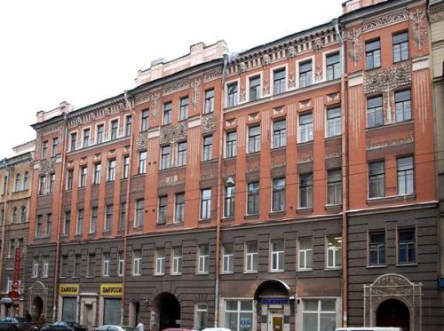 Дом барышникова. (ул. Марата, 31).