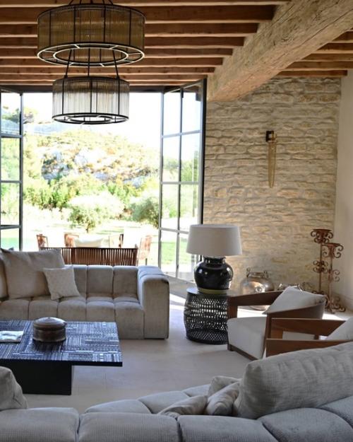 Вилла афина. Старинная вилла Афина (Athena) в Провансе стала гостевым домом. 01