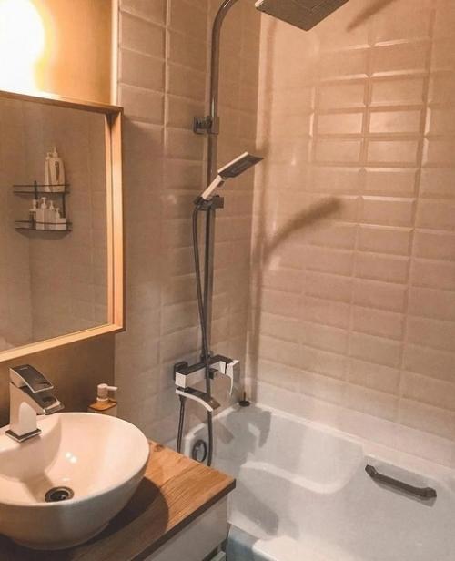 Маленькая ванная комната. 02