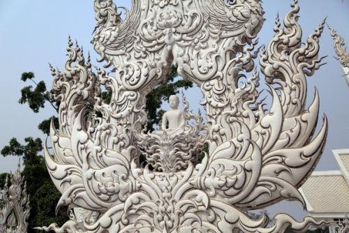 Белый храм (ват ронг кхун). 08