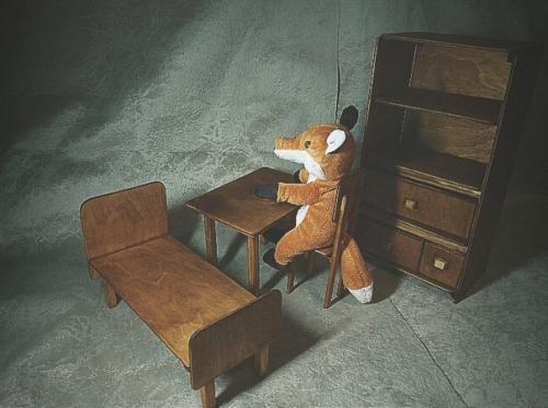 Один из самых необычных и интересных проектов, которые я делала - мебель для игрушек. 08