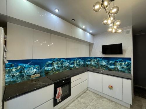 Пожалуйста, посоветуйте, какой из 3 х фартуков (скинали) лучше? 01