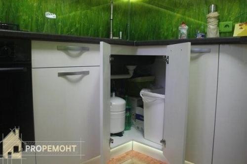 Совсем небольшая кухня. 05