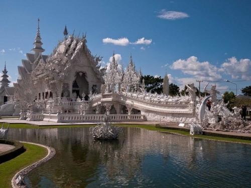 Белый храм (ват ронг кхун). 01