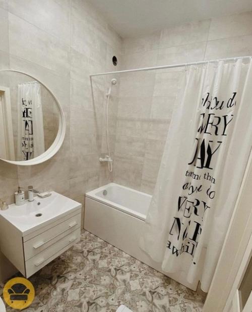 Пусть интерьер квартиры и выглядит однотонно, но зато такое оформление дарит невероятно теплую и уютную атмосферу тепла, любви и добра. 08