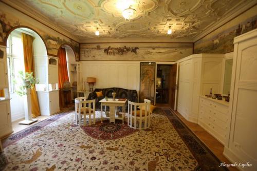 Замок пелишор (Castelul Peli? 07