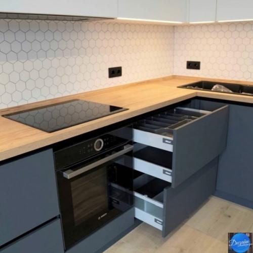 Углoвaя кухня в coвpeмeннoм cтилe. 08