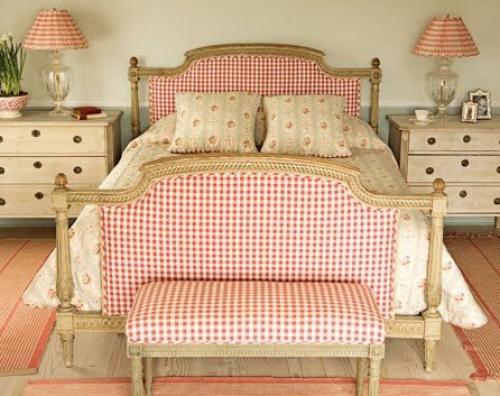 Простой узор в клетку может кардинально изменить интерьер вашей квартиры. 06