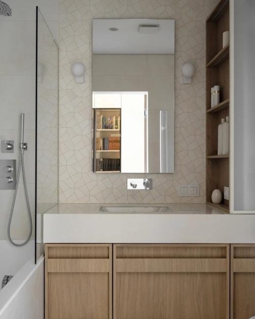 Дизайнер Екатерина Плотникова создала для молодой пары спокойный интерьер в природной цветовой гамме. 08