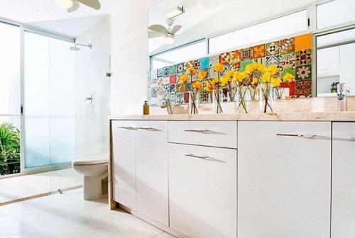 Все стремятся придать дому необычный вид, добавить какую-то изюминку, оживить интерьер и наполнить его индивидуальностью. 02