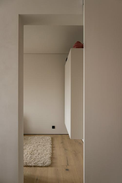 Небольшая детская комната рассчитаная на ранний возраст. 
